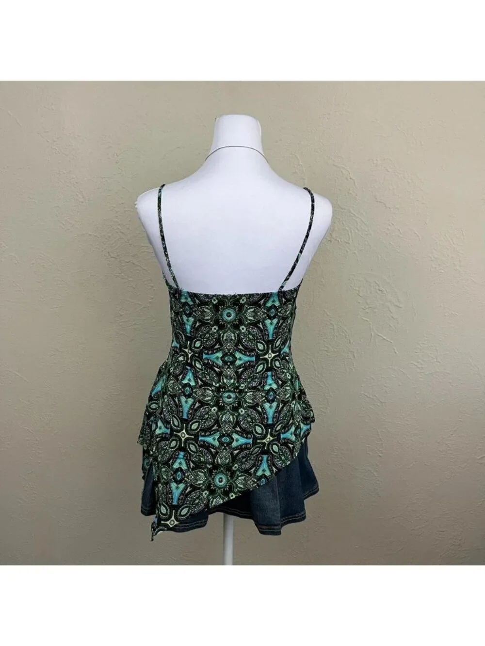 y2k green blue abstract boho whimsical grunge asymmetric cami stretchy top - Picture 4 of 8